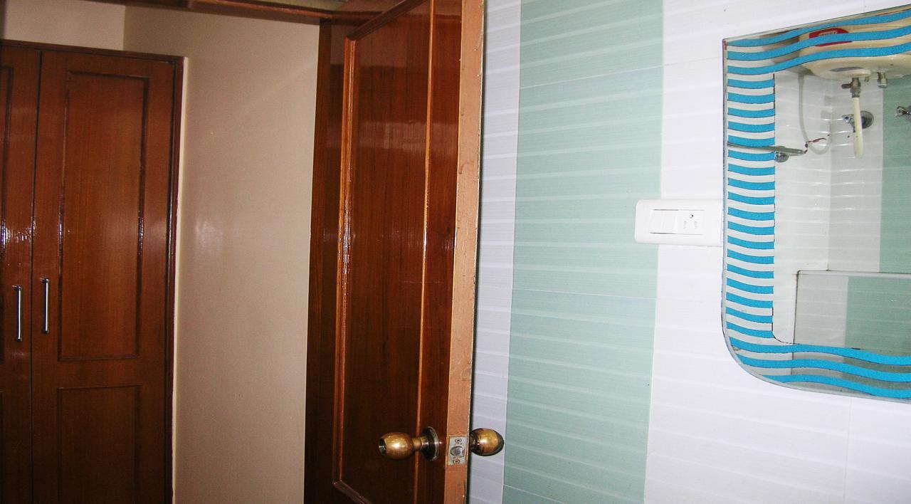 Hotel Athidhi Residency Tirupati Esterno foto